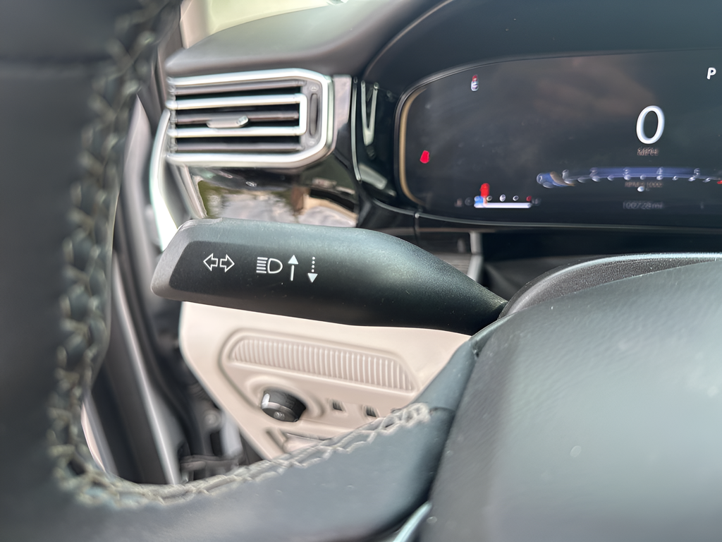 Used Car 2022 Jeep Wagoneer  Series Iii For Sale Under $40,000 In Austin, Texas