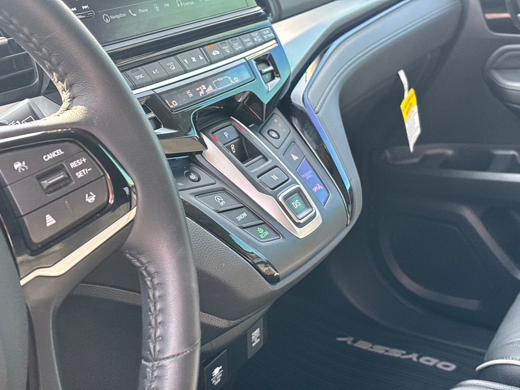 Used Car 2025 Honda Odyssey  Touring For Sale Under $50,000 In Austin, Texas