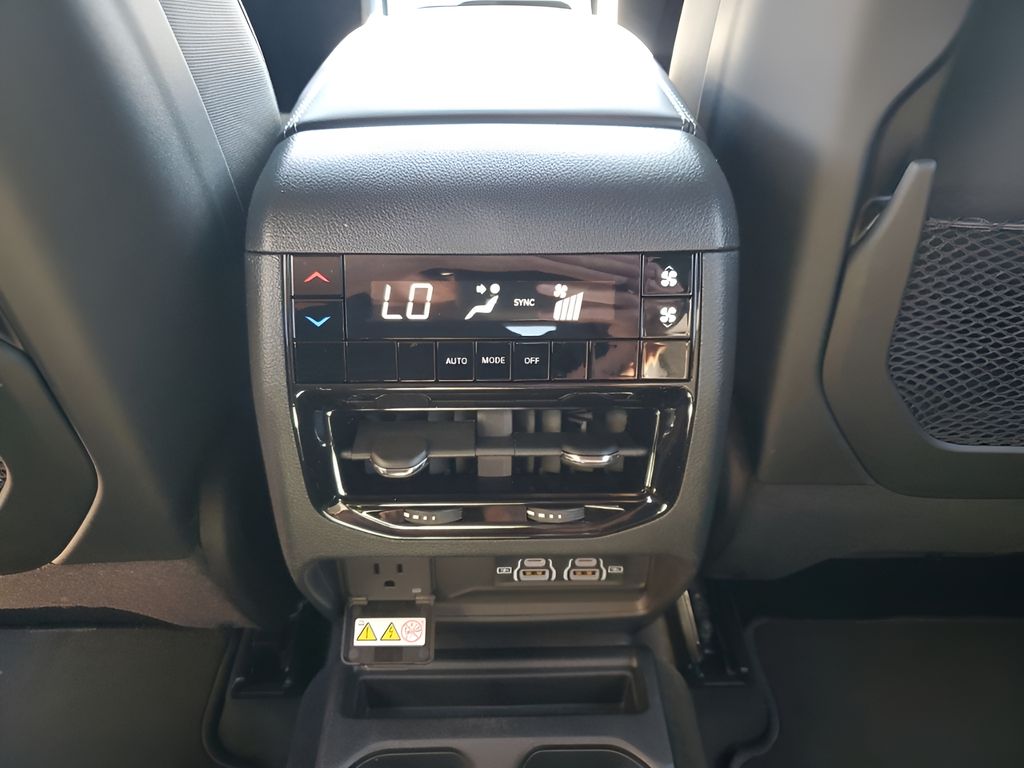 New Car 2025 Jeep Grand Cherokee L  For Sale Under $50,000 In Austin, Texas