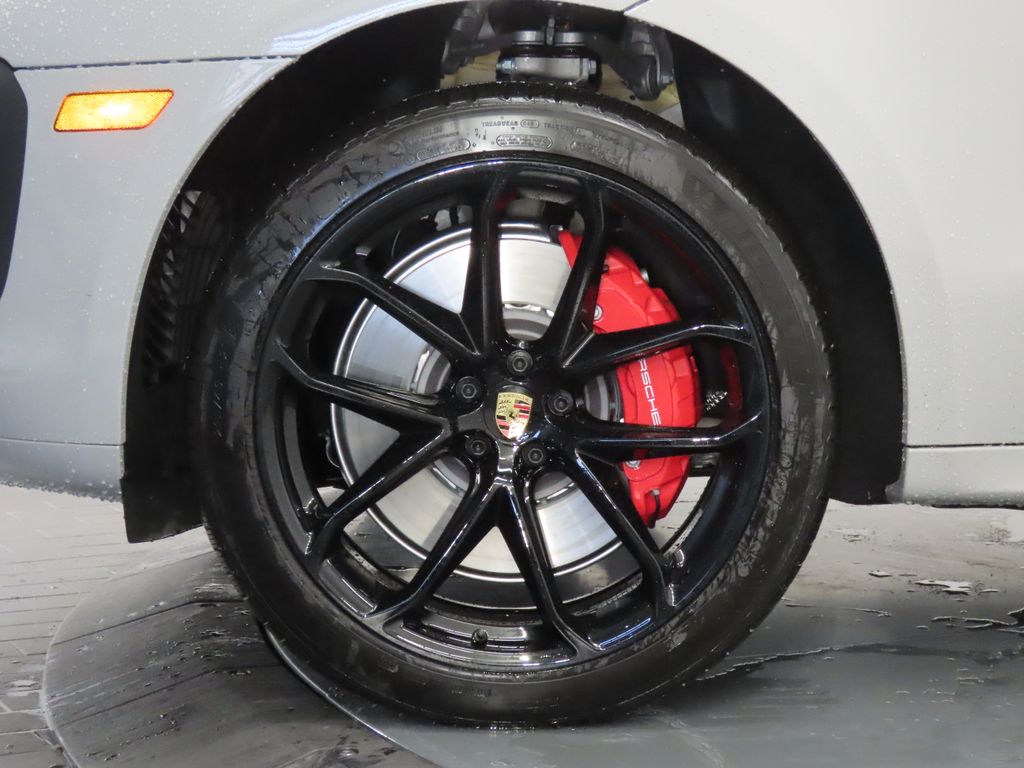 Thumbnail: 2026 Porsche Macan - 11