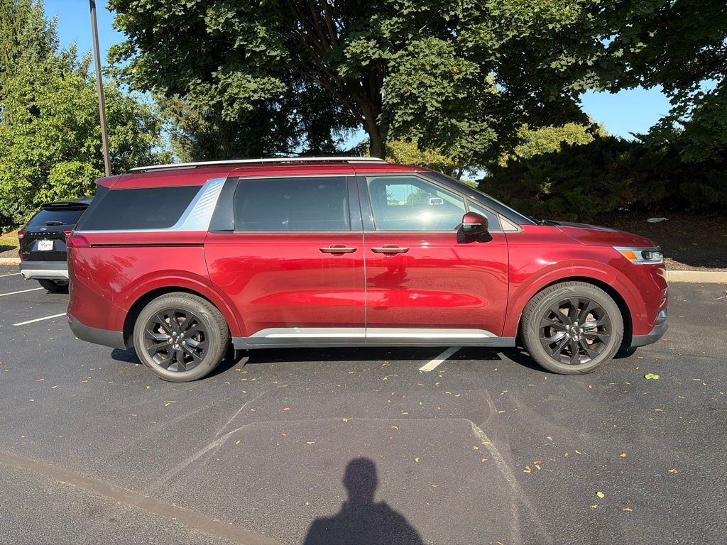 Used 2022 Red Kia SX image 5