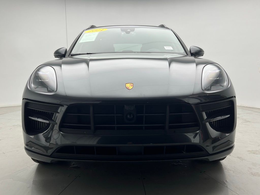 Thumbnail: 2021 Porsche Macan - 25