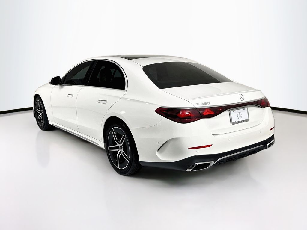 Thumbnail: 2025 Mercedes-Benz E-Class - 7