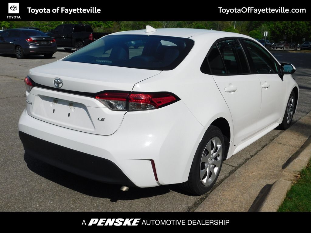 2023 Toyota Corolla LE 10