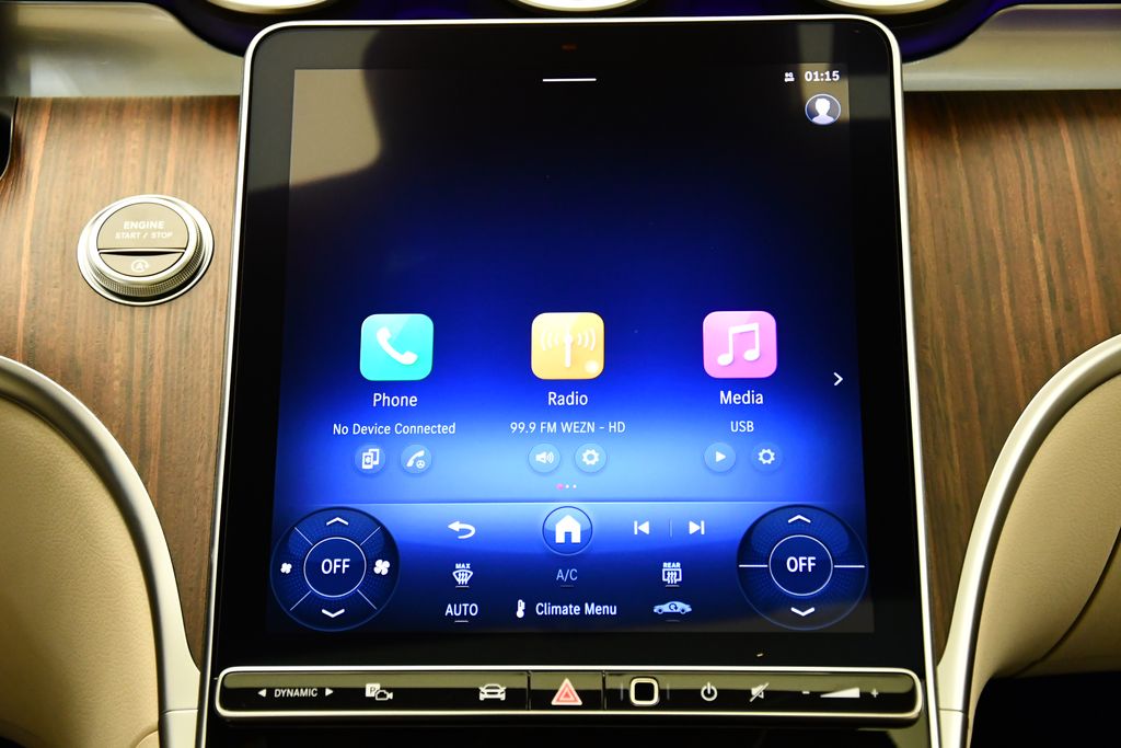 Thumbnail: 2025 Mercedes-Benz C-Class - 26