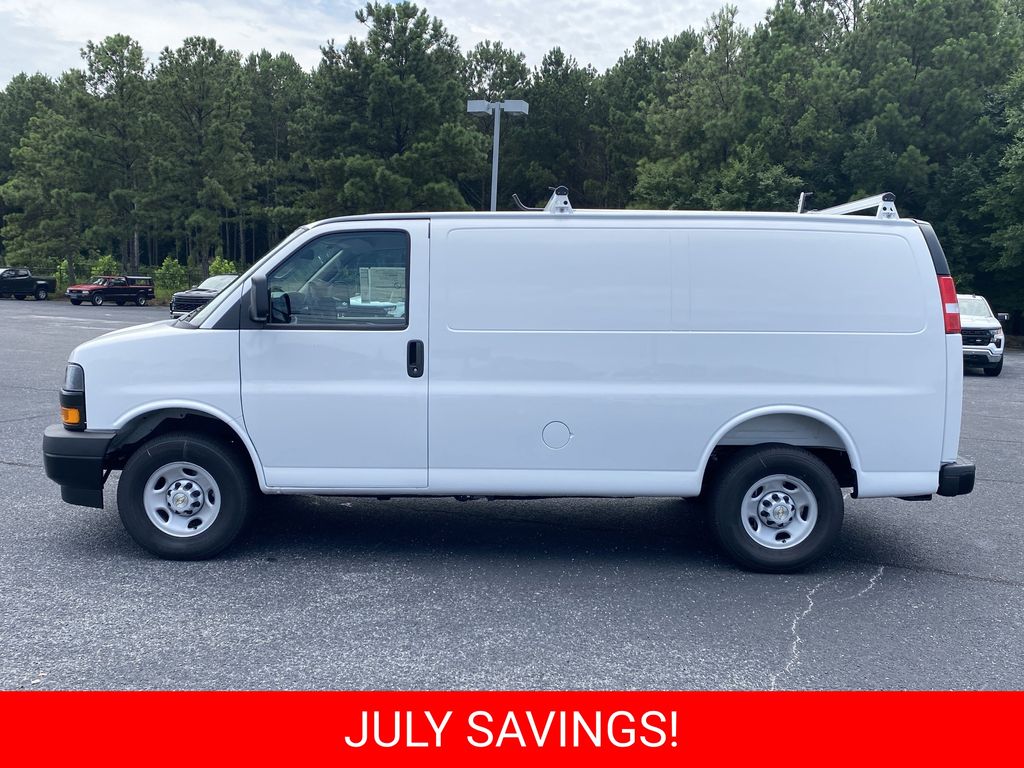 New 2026 Chevrolet Express 2500 Van