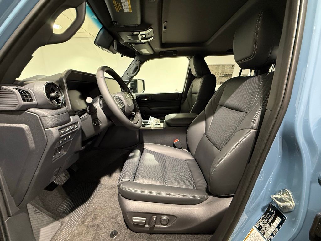 Thumbnail: 2026 Toyota Land Cruiser - 11