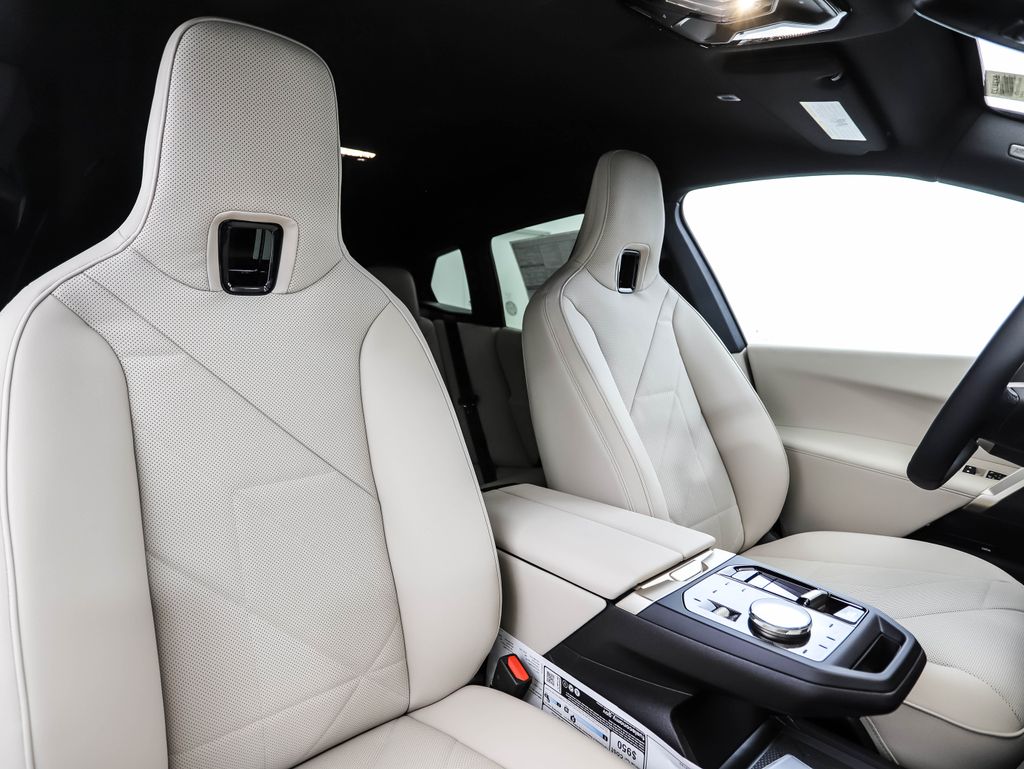 Thumbnail: 2026 BMW iX - 32