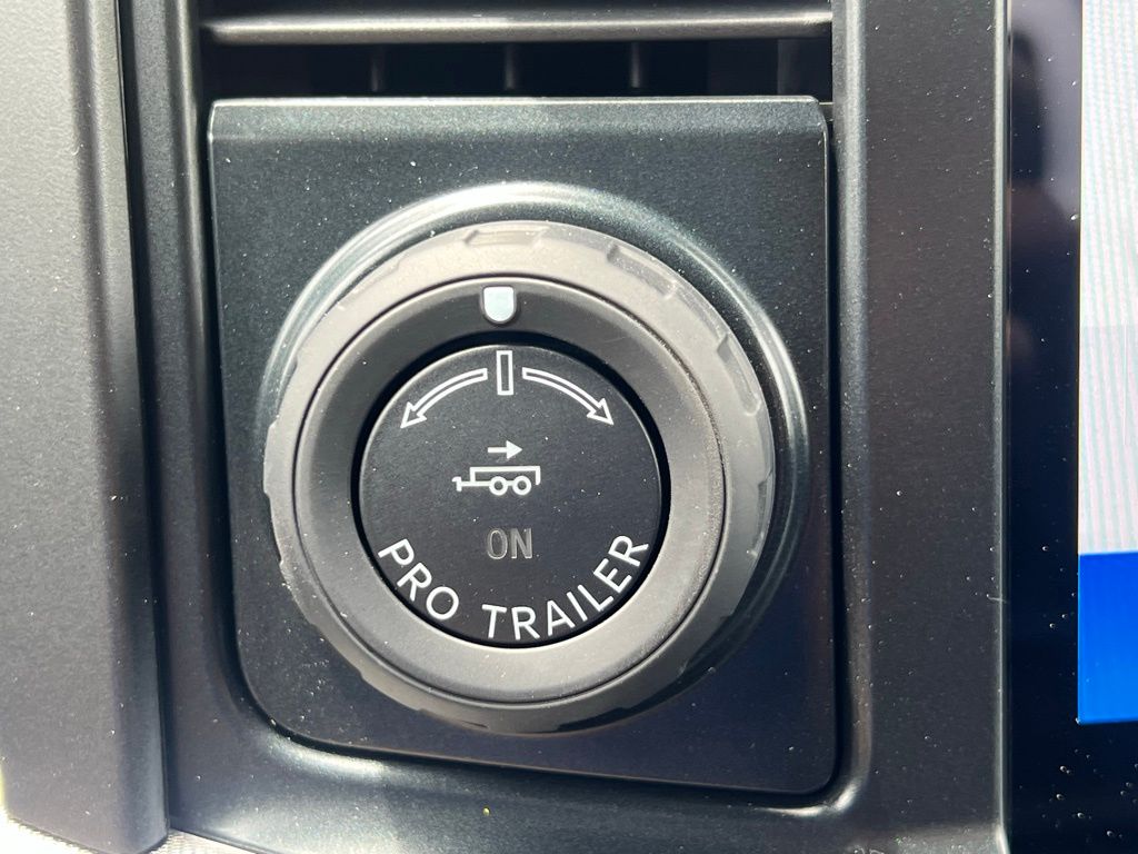 2025 Ford F-150 Lariat White at Davis Toyota of Orangeburg