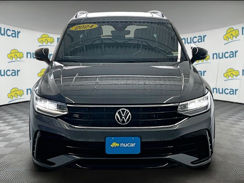 2024 Volkswagen Tiguan — photo 2