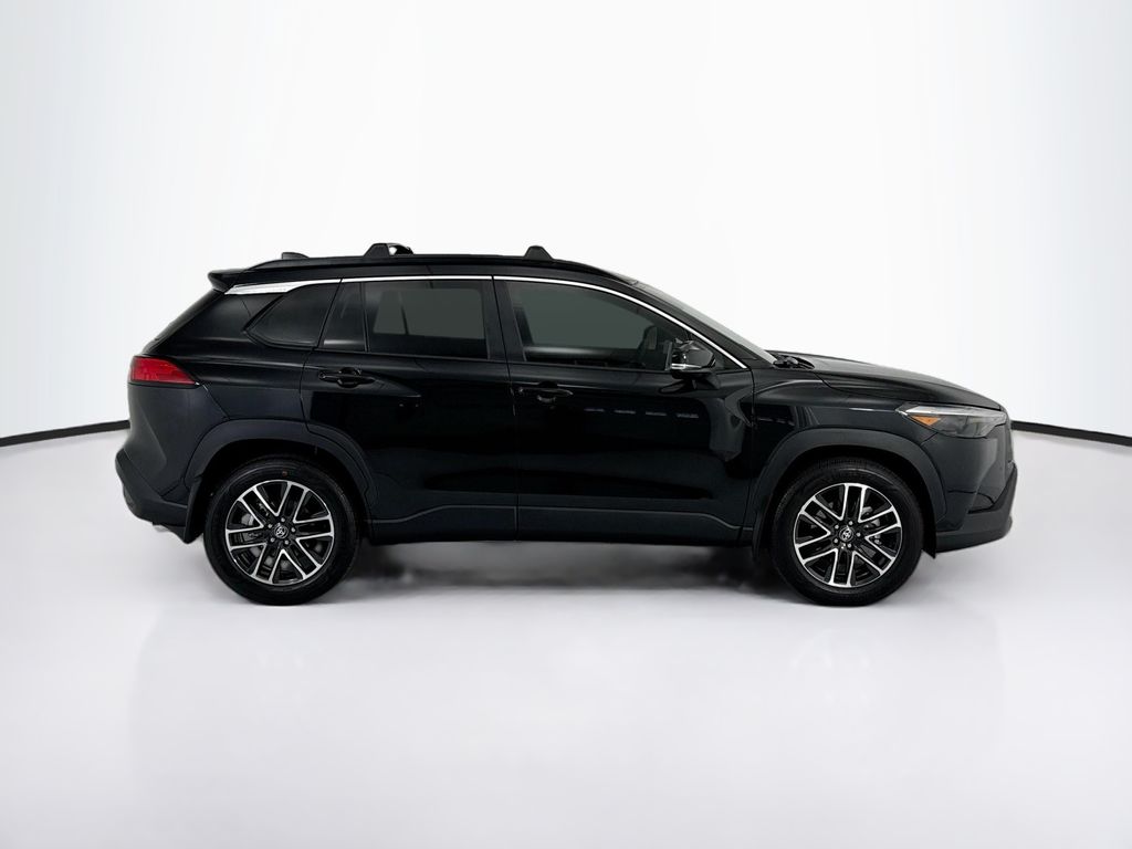 Thumbnail: 2026 Toyota Corolla Cross - 4