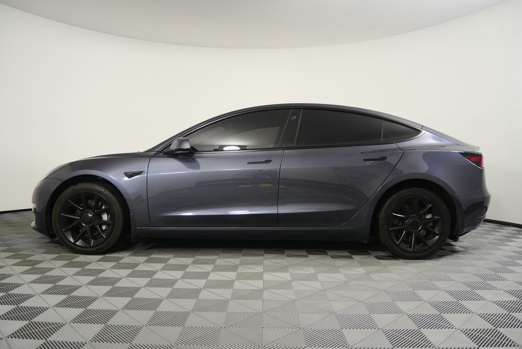 Thumbnail: 2023 Tesla Model 3 - 6