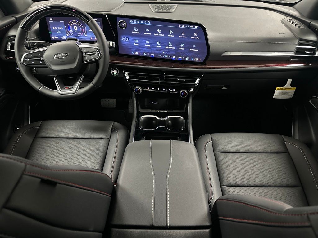 View vehicle photo 3