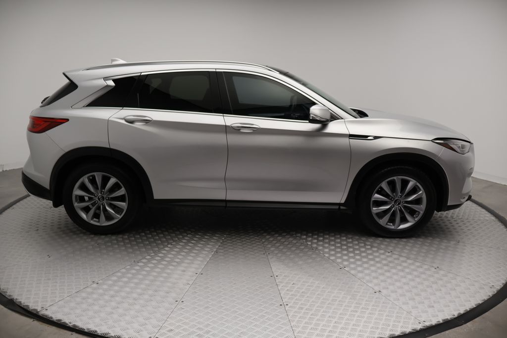 Thumbnail: 2021 INFINITI QX50 - 7
