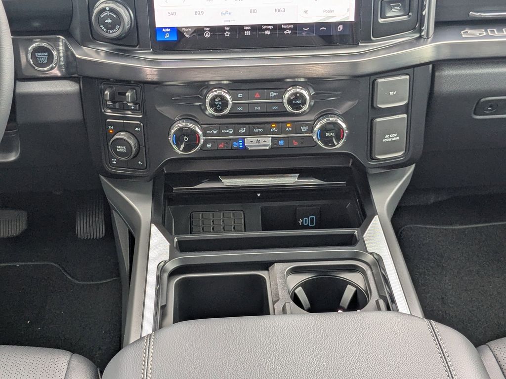 2025 Ford F-250 Black Widow