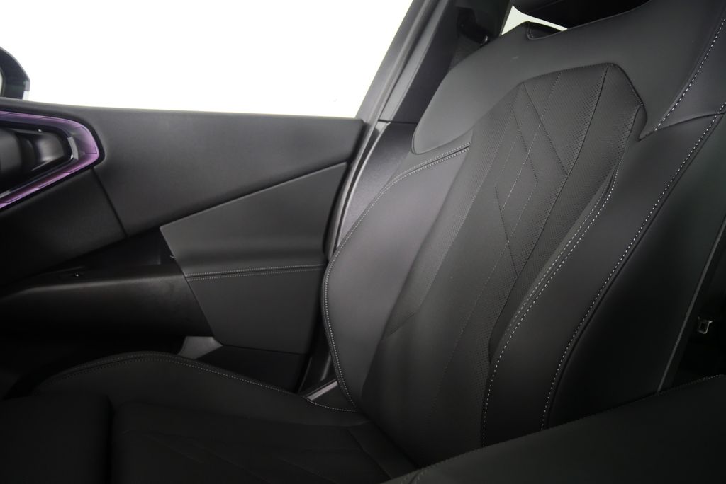 Thumbnail: 2025 BMW X3 - 25