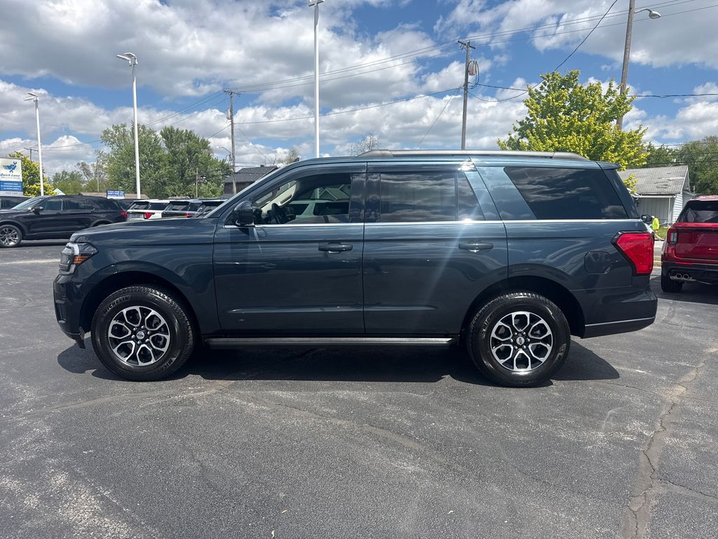 2023 Ford Expedition XLT 4WD