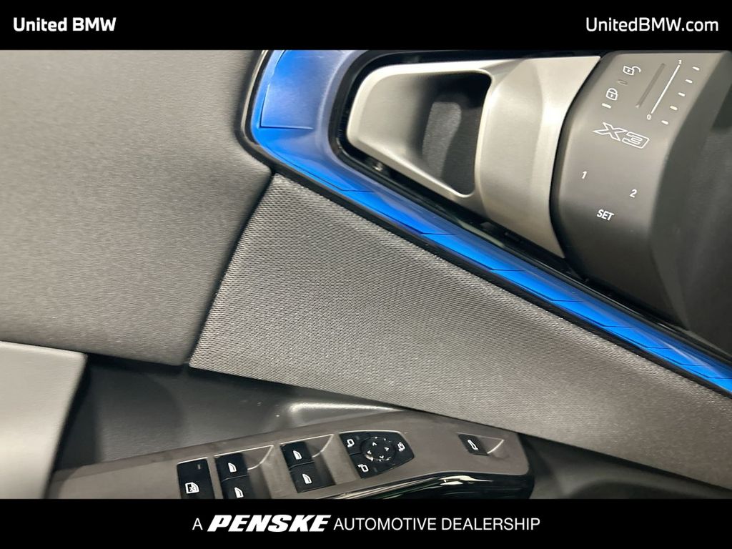 Thumbnail: 2026 BMW X3 - 11