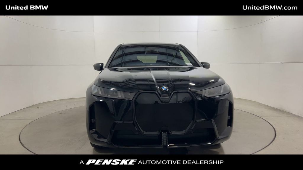 Thumbnail: 2026 BMW iX - 3