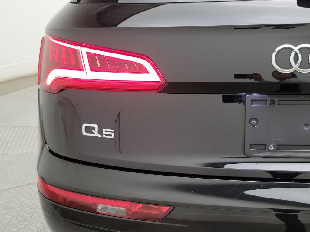 Thumbnail: 2019 Audi Q5 - 9
