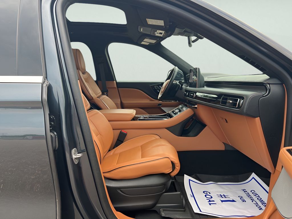 2023 Lincoln Aviator