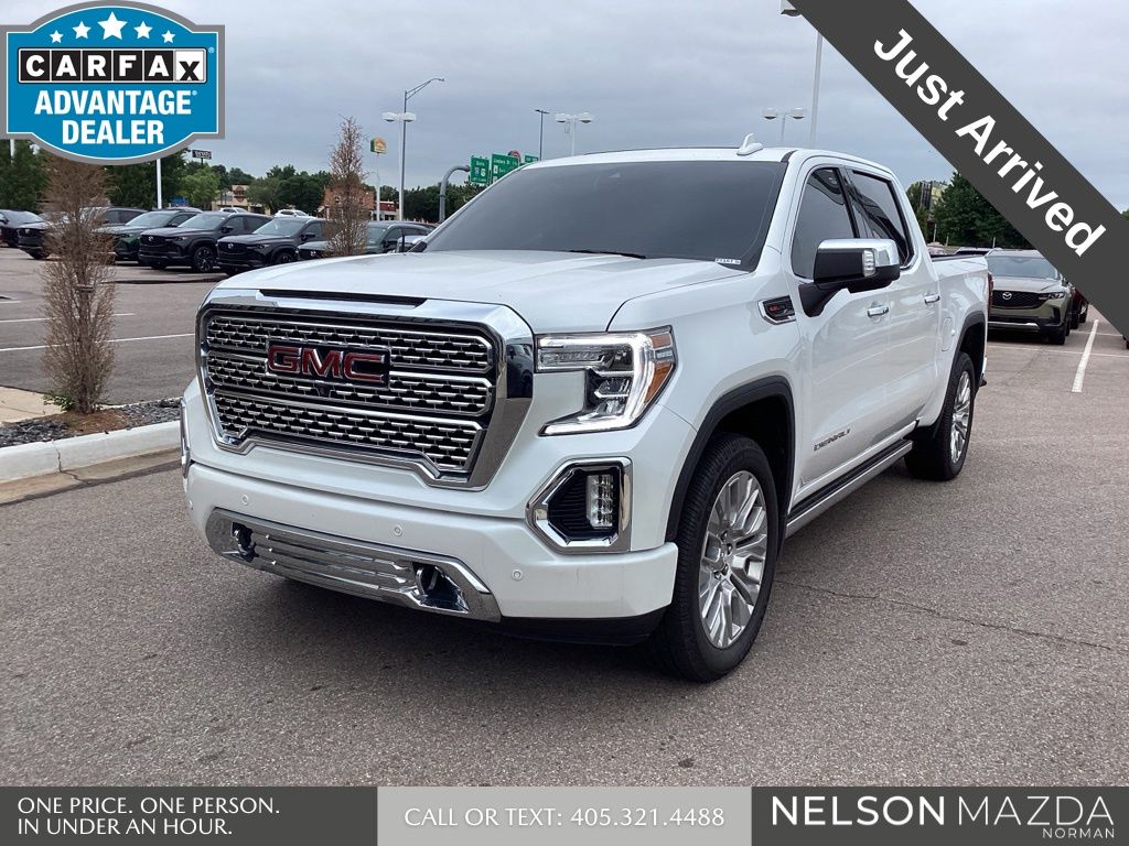 2021 GMC Sierra 4WD Crew Cab Short Box Denali's photo