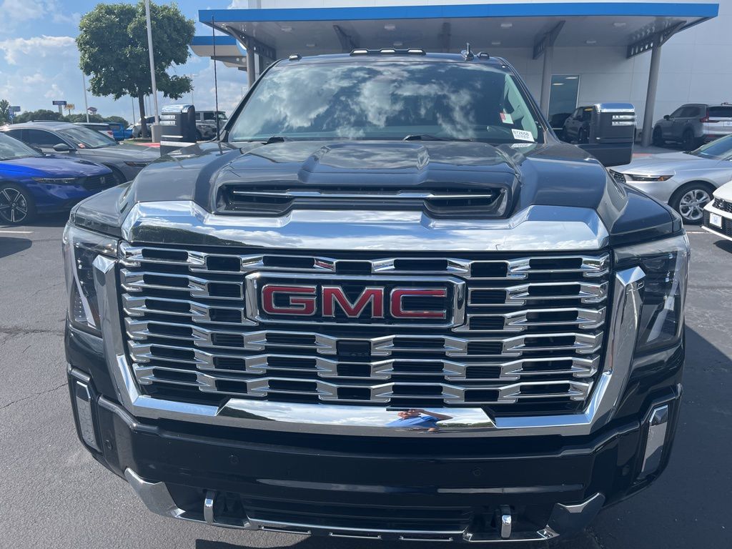 Thumbnail: 2024 GMC Sierra 3500 - 2