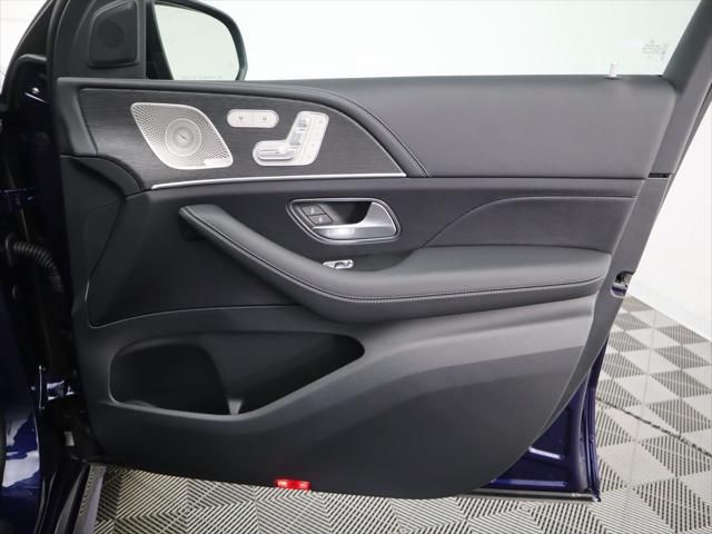 Thumbnail: 2026 Mercedes-Benz GLE - 27