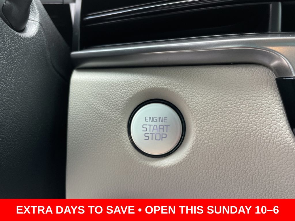 new 2025 Kia Sorento car, priced at $29,507