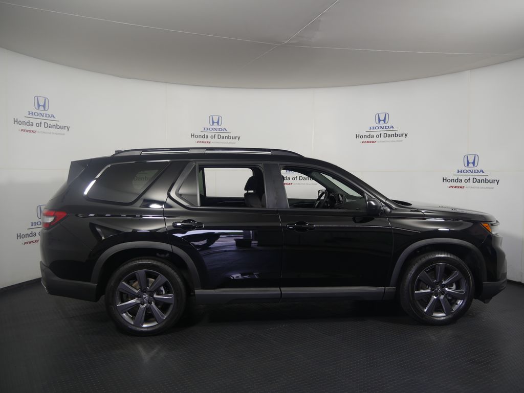 Thumbnail: 2025 Honda Pilot - 3