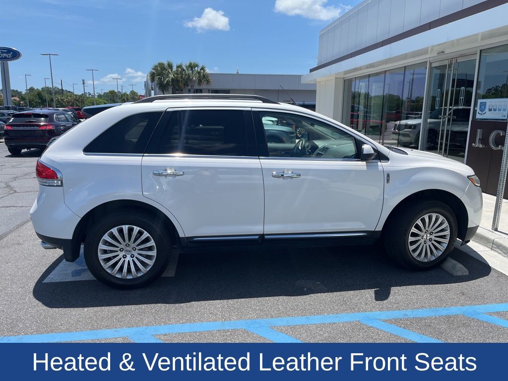 2015 Lincoln MKX Base