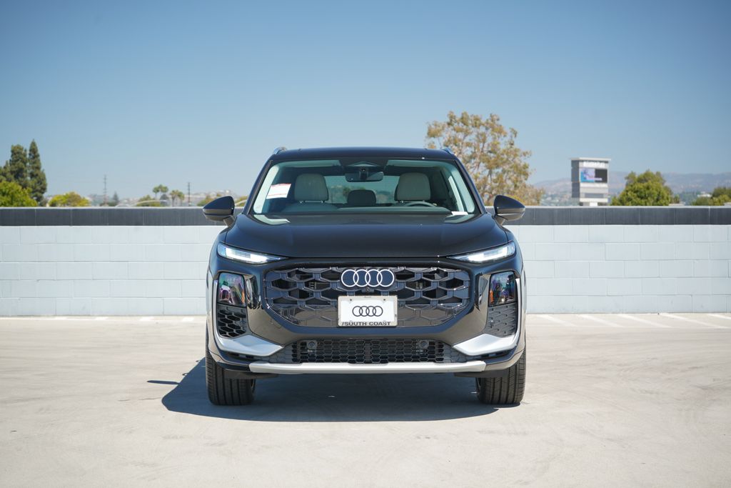 Thumbnail: 2026 Audi Q3 - 6