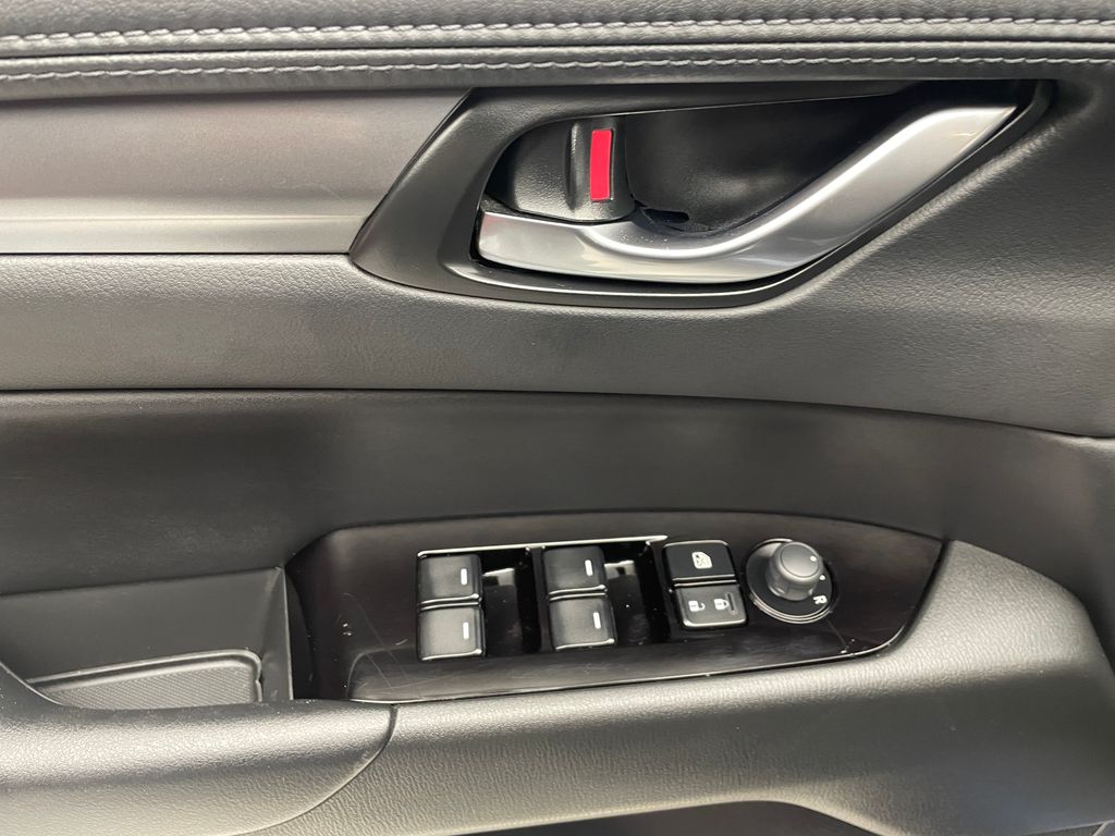 Thumbnail: 2023 Mazda CX-5 - 10