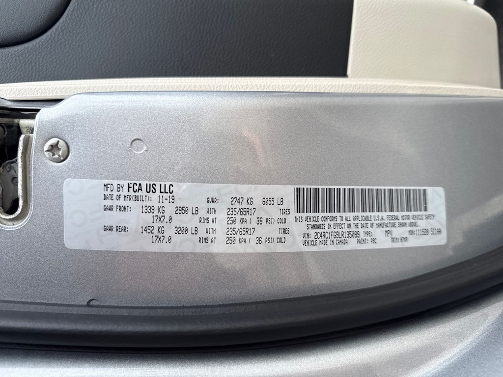 used 2020 Chrysler Pacifica car, priced at $15,990