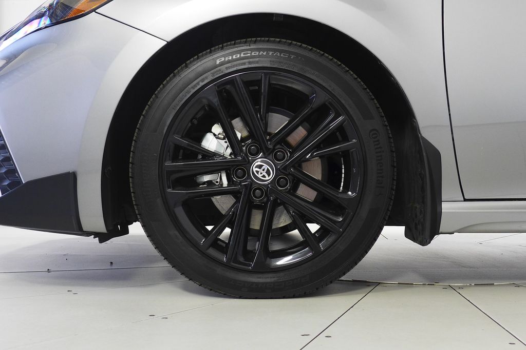 Thumbnail: 2025 Toyota Camry - 5