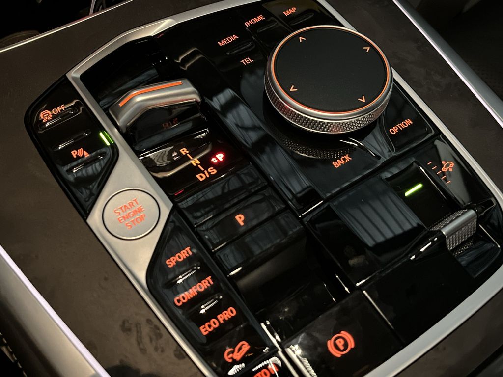 Thumbnail: 2026 BMW X7 - 20