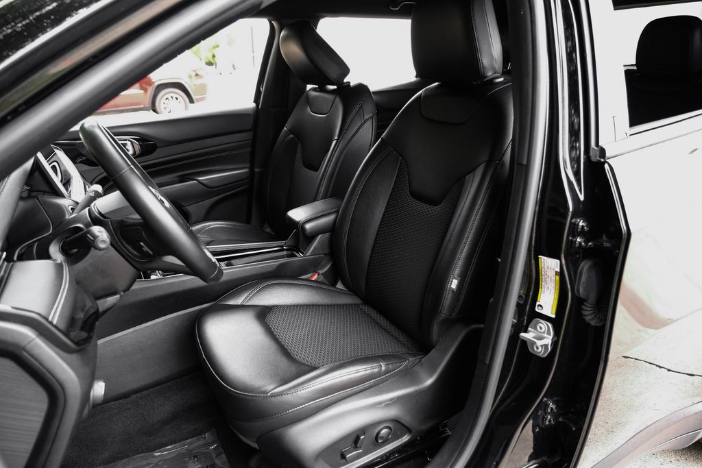 used 2022 Jeep Compass car, priced at $23,655