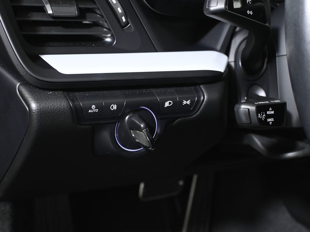 Thumbnail: 2024 Porsche 911 - 28