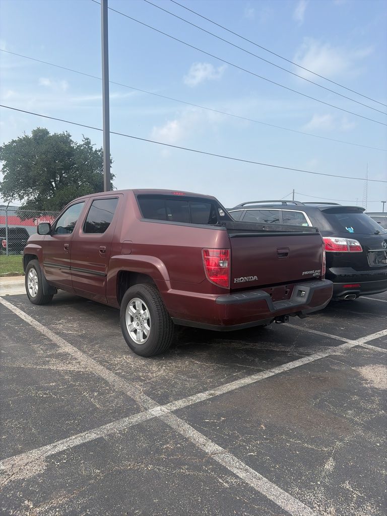 Thumbnail: 2010 Honda Ridgeline - 3