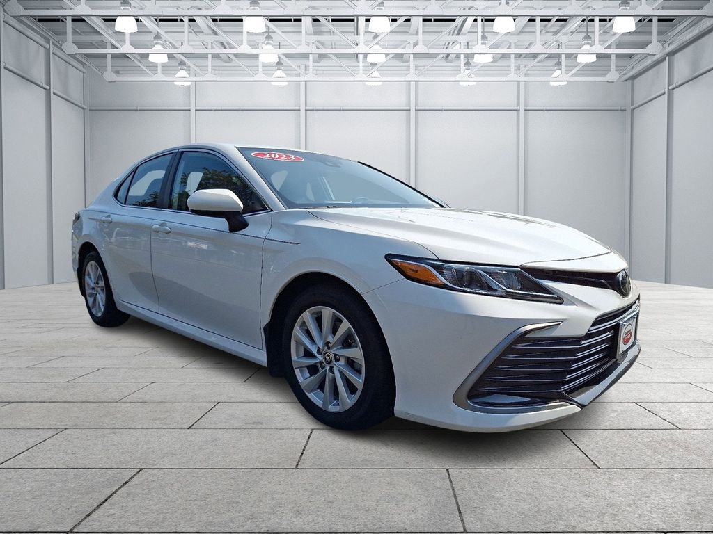 Thumbnail: 2023 Toyota Camry - 3