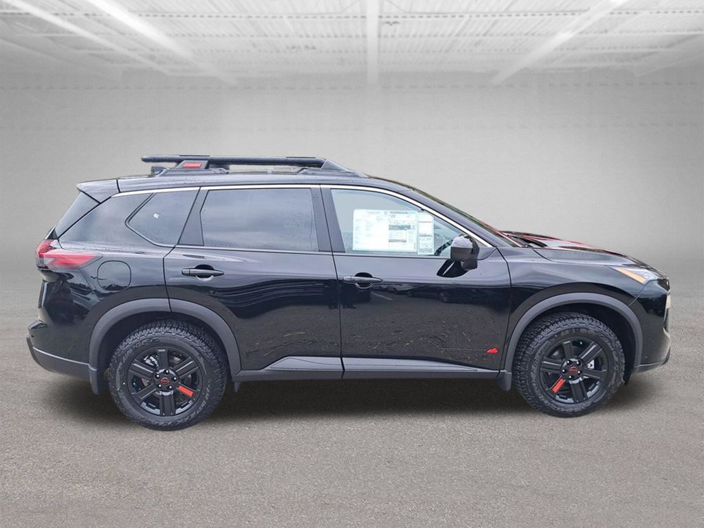 2026 Nissan Rogue Rock Creek - 6