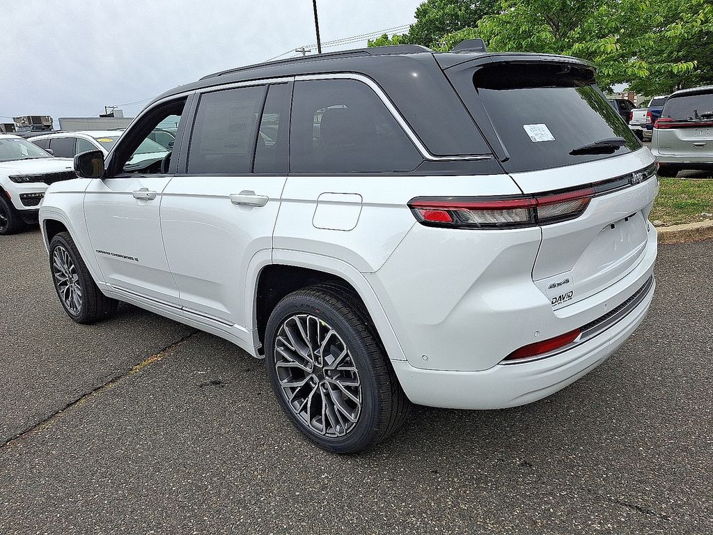 New 2026 Jeep Grand Cherokee SUV