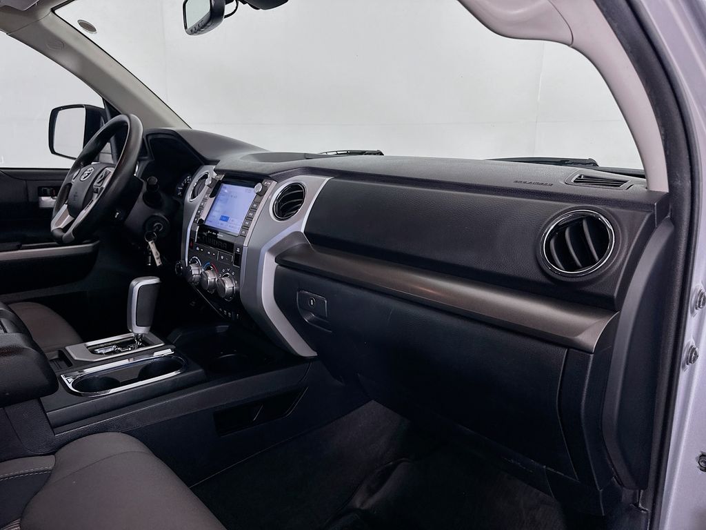 Thumbnail: 2020 Toyota Tundra - 28