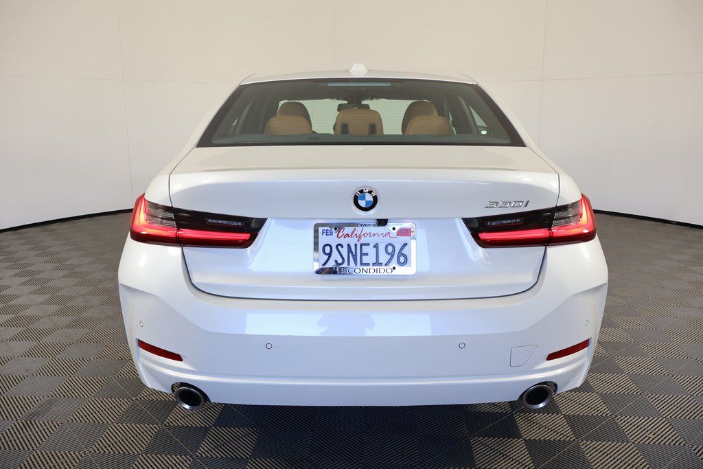 Thumbnail: 2025 BMW 3 Series - 5