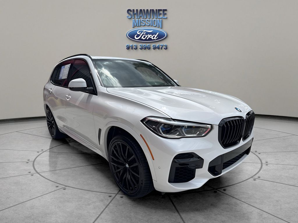 2022 BMW X5 M50i photo