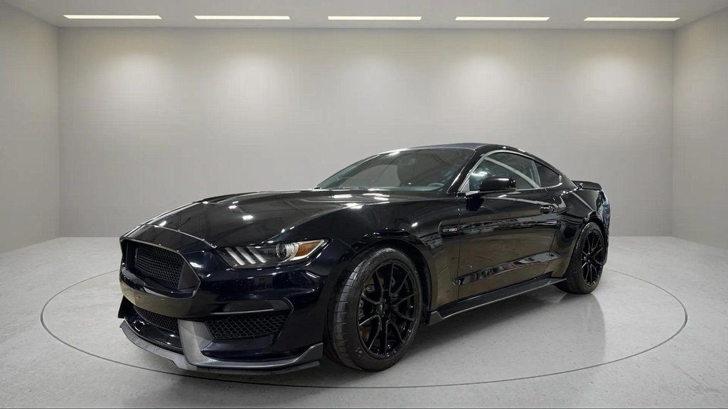 Used 2019 Shadow Black Ford Shelby GT350 image 19