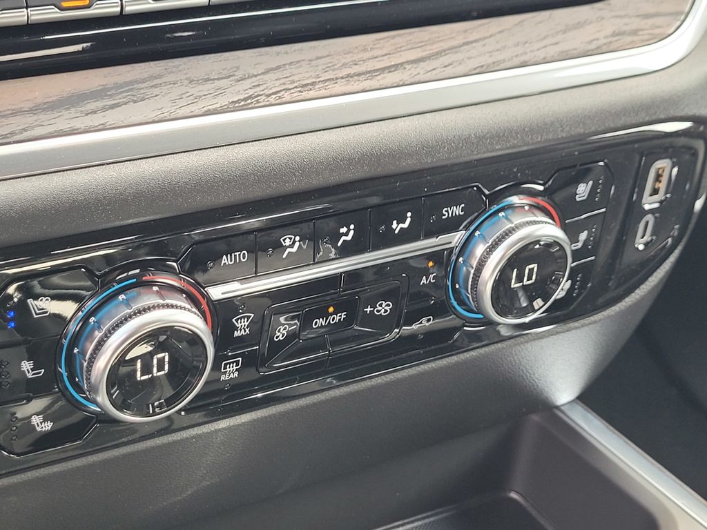 New 2026 White GMC SLT image 16