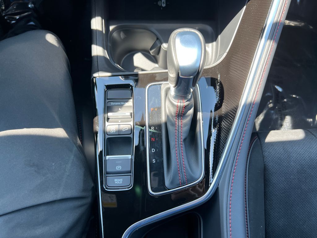 Thumbnail: 2025 Acura ADX - 19