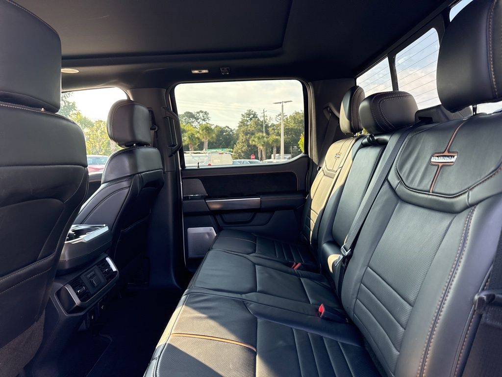 2022 Ford F-150 Platinum