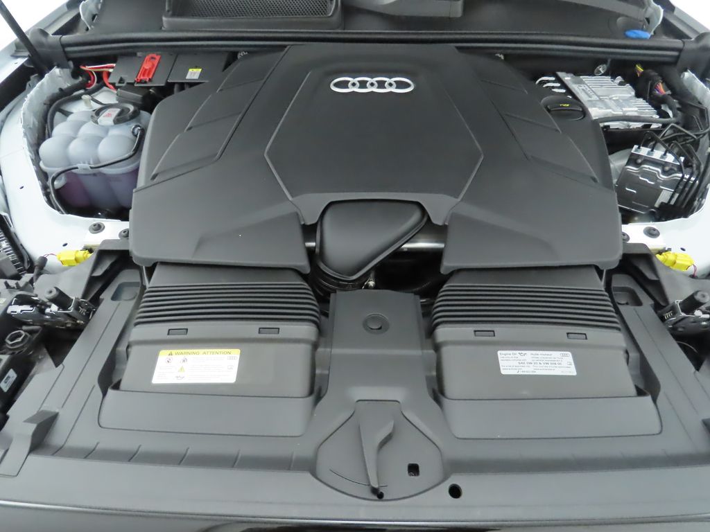 2025 Audi Q7  31